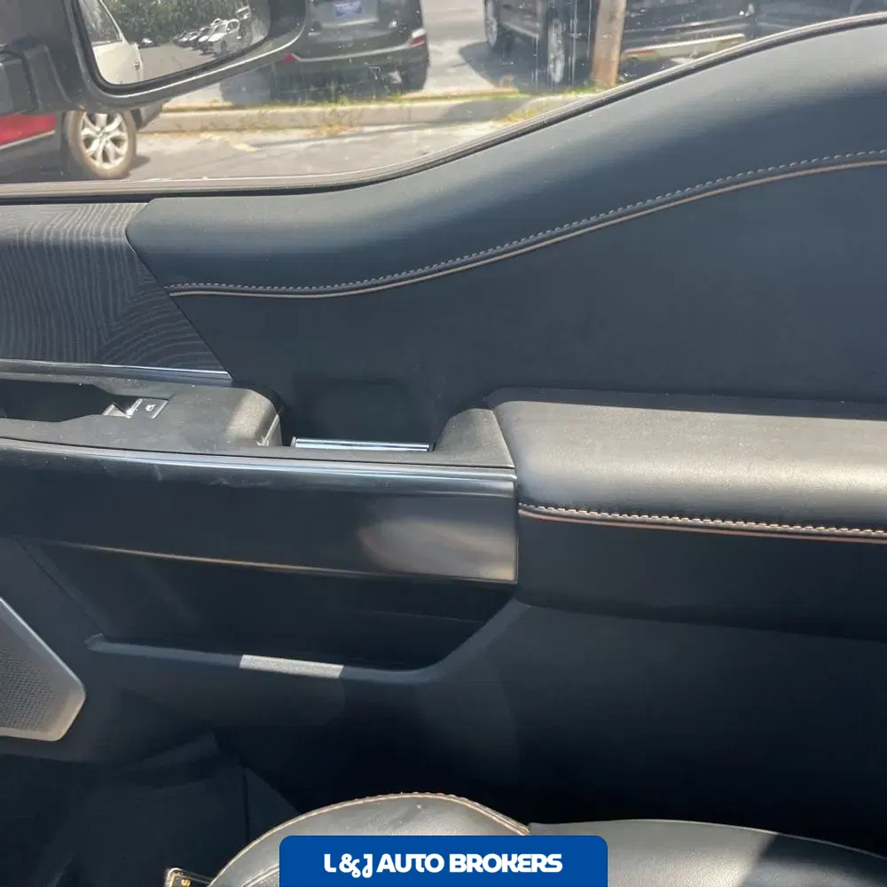 2024 Ford F-250 Super Duty Platinum