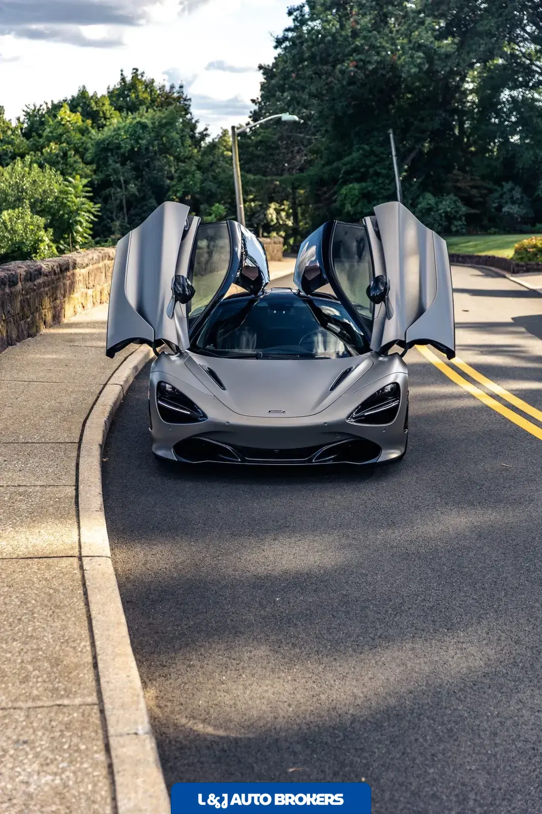 2020 McLaren 720S Performance Coupe