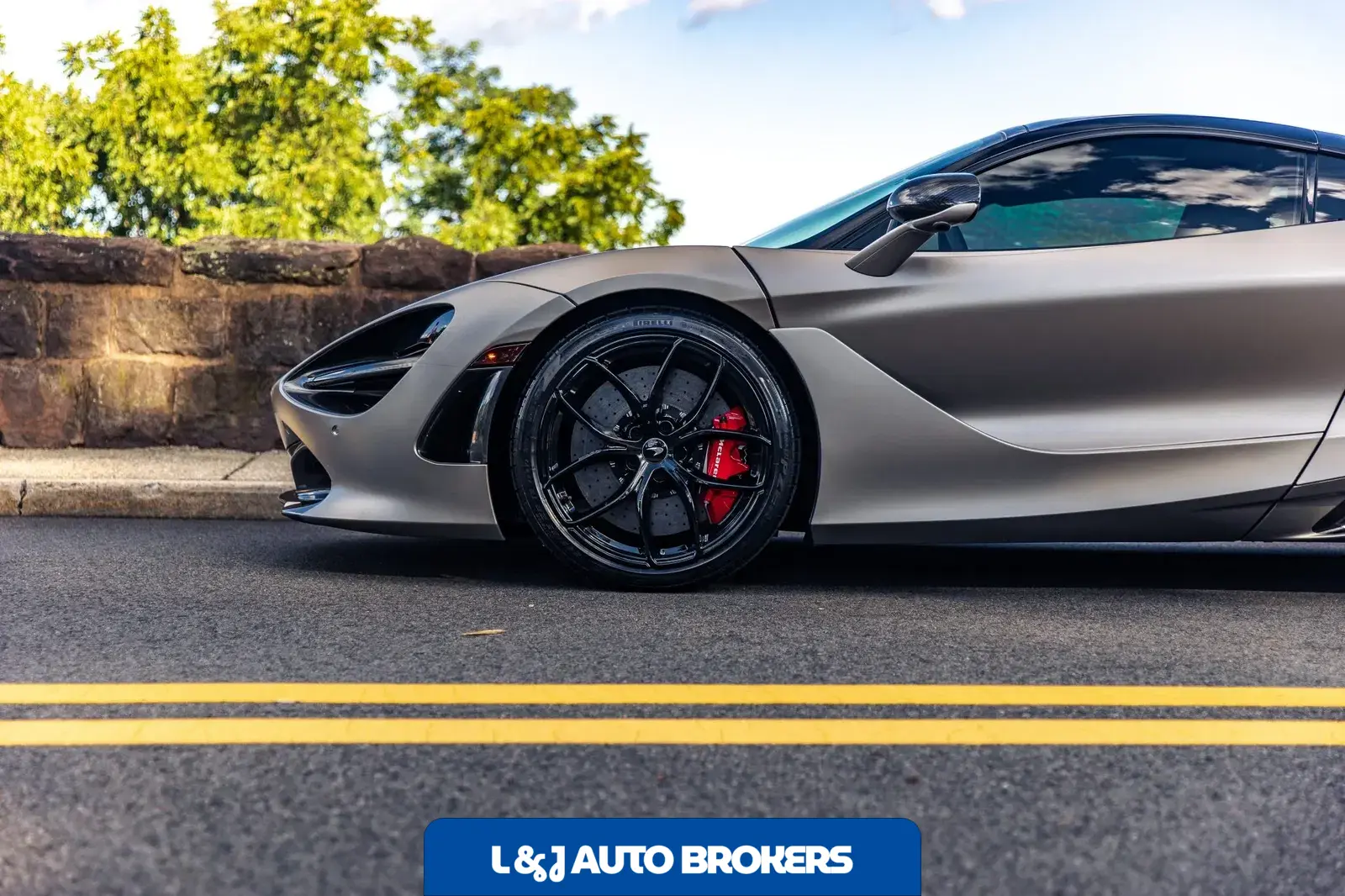 2020 McLaren 720S Performance Coupe