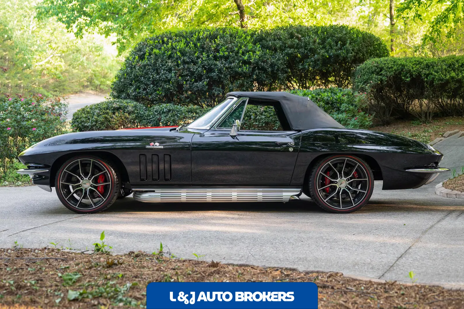 1965 Chevrolet Corvette Convertible Restomod LS3