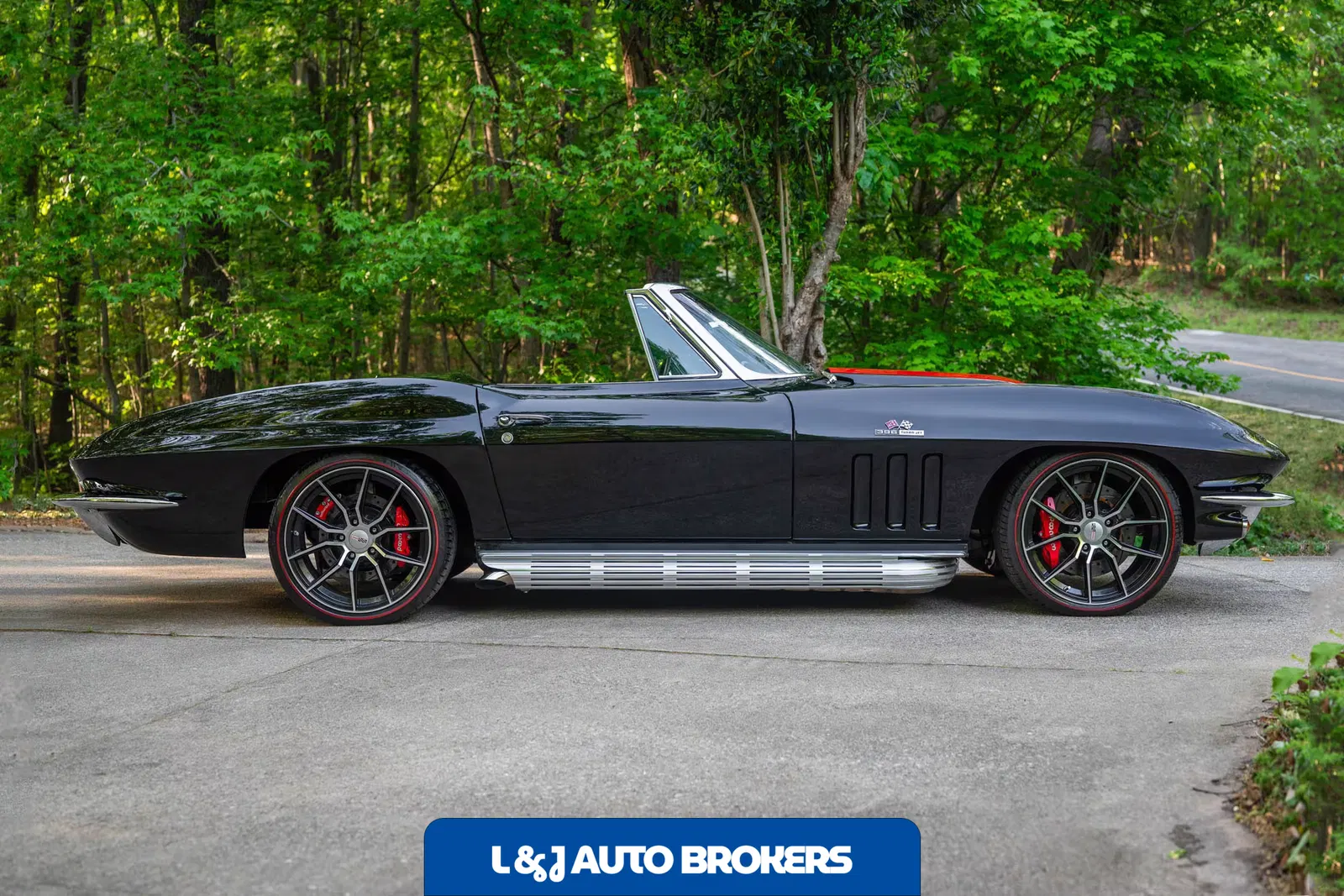 1965 Chevrolet Corvette Convertible Restomod LS3