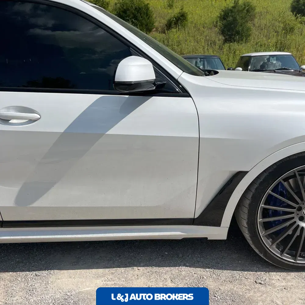 2024 BMW X7 Alpina XB7