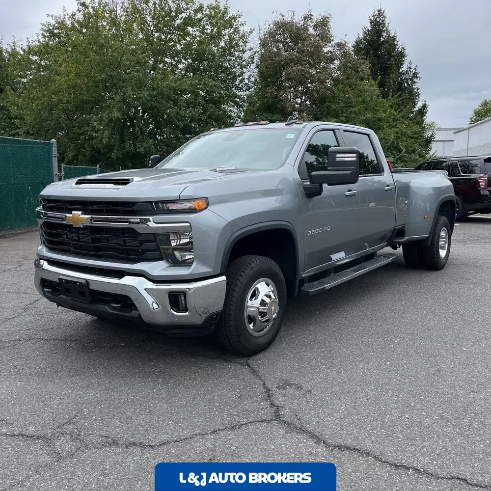 2024 Chevrolet Silverado 3500HD LT