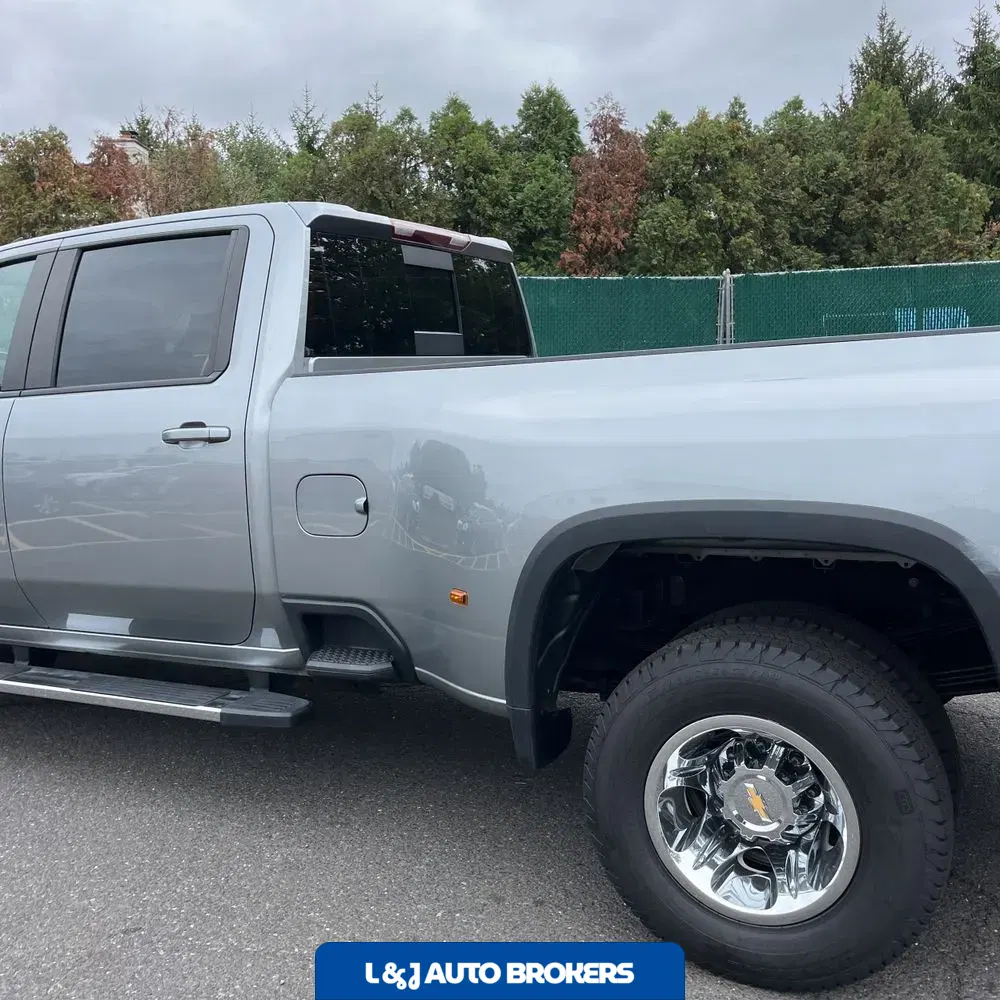 2024 Chevrolet Silverado 3500HD LT