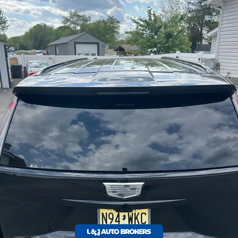 2026 Cadillac Escalade-V ESV Base