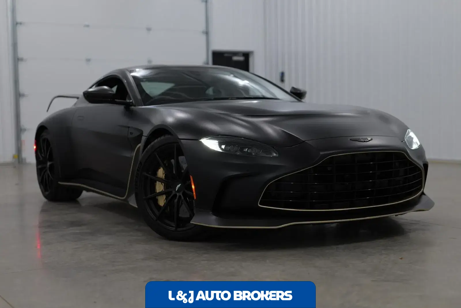 2023 Aston Martin V12 Vantage Coupe