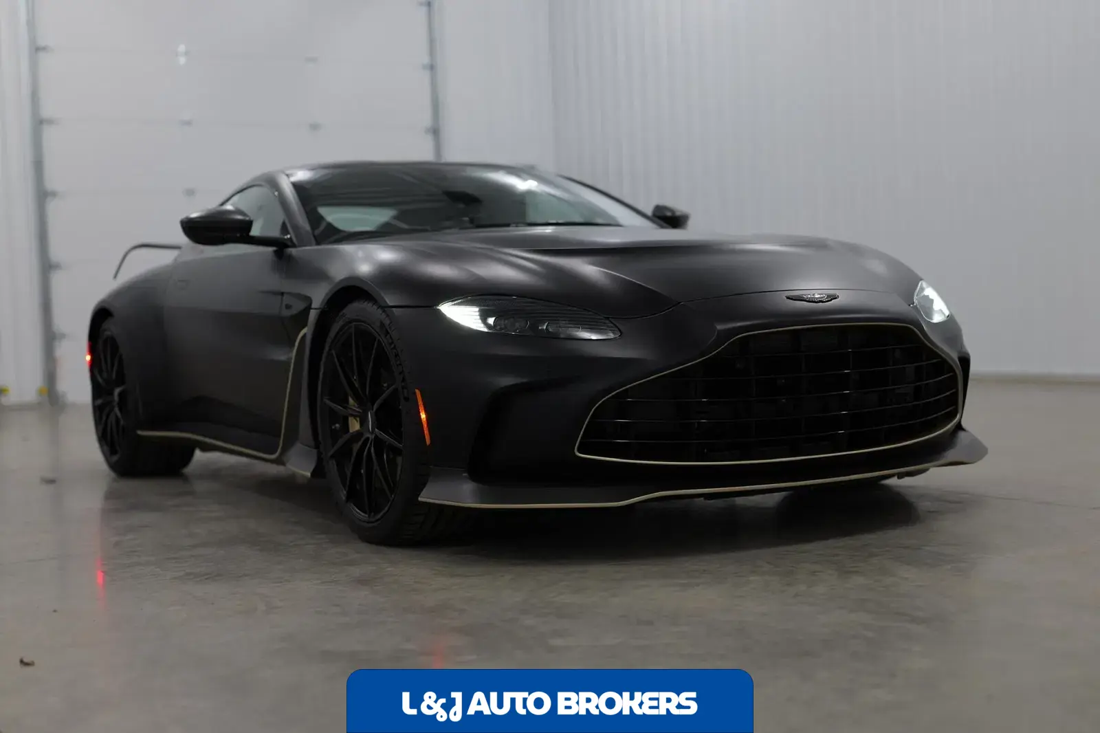 2023 Aston Martin V12 Vantage Coupe