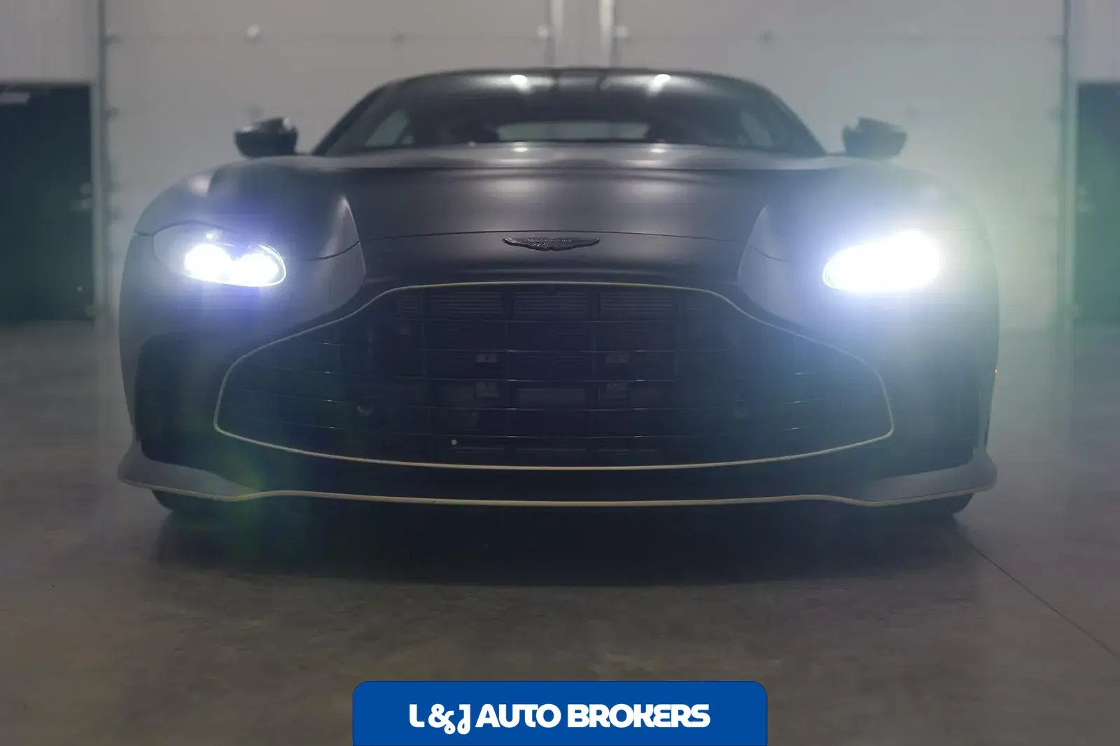 2023 Aston Martin V12 Vantage Coupe