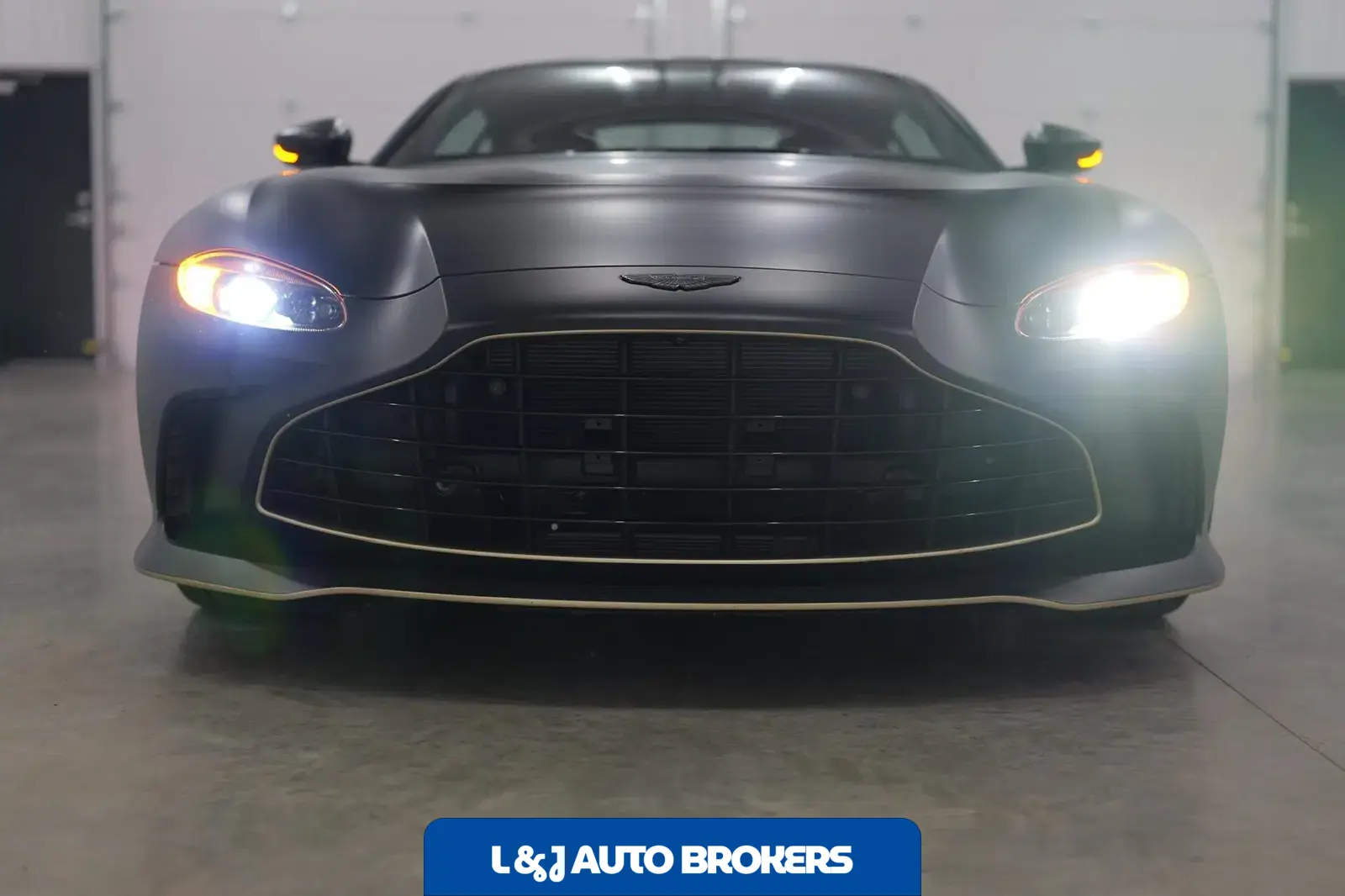 2023 Aston Martin V12 Vantage Coupe