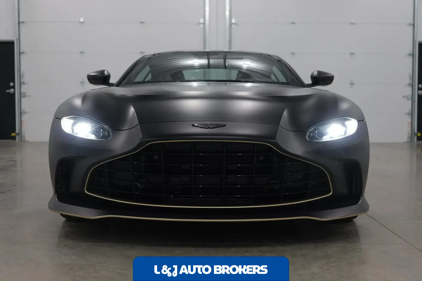 2023 Aston Martin V12 Vantage Coupe