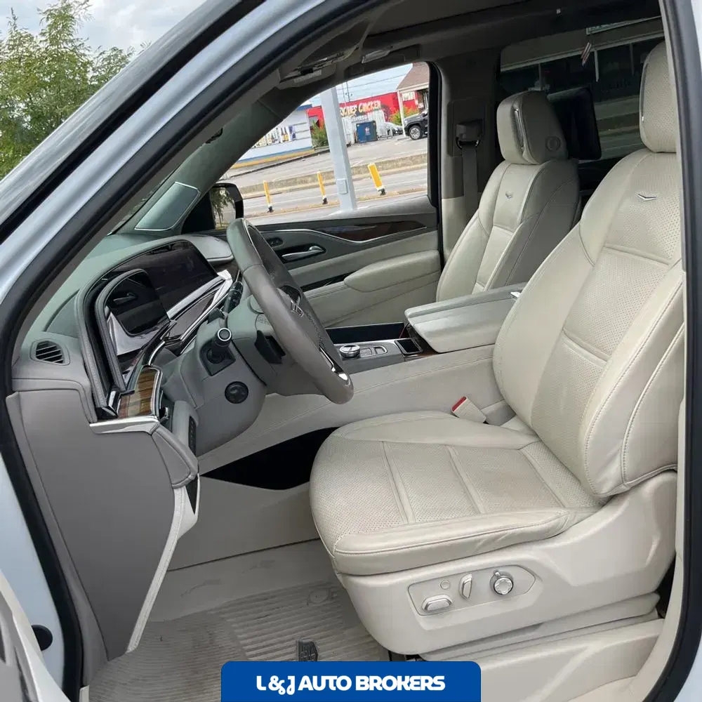 2024 Cadillac Escalade Sport Platinum