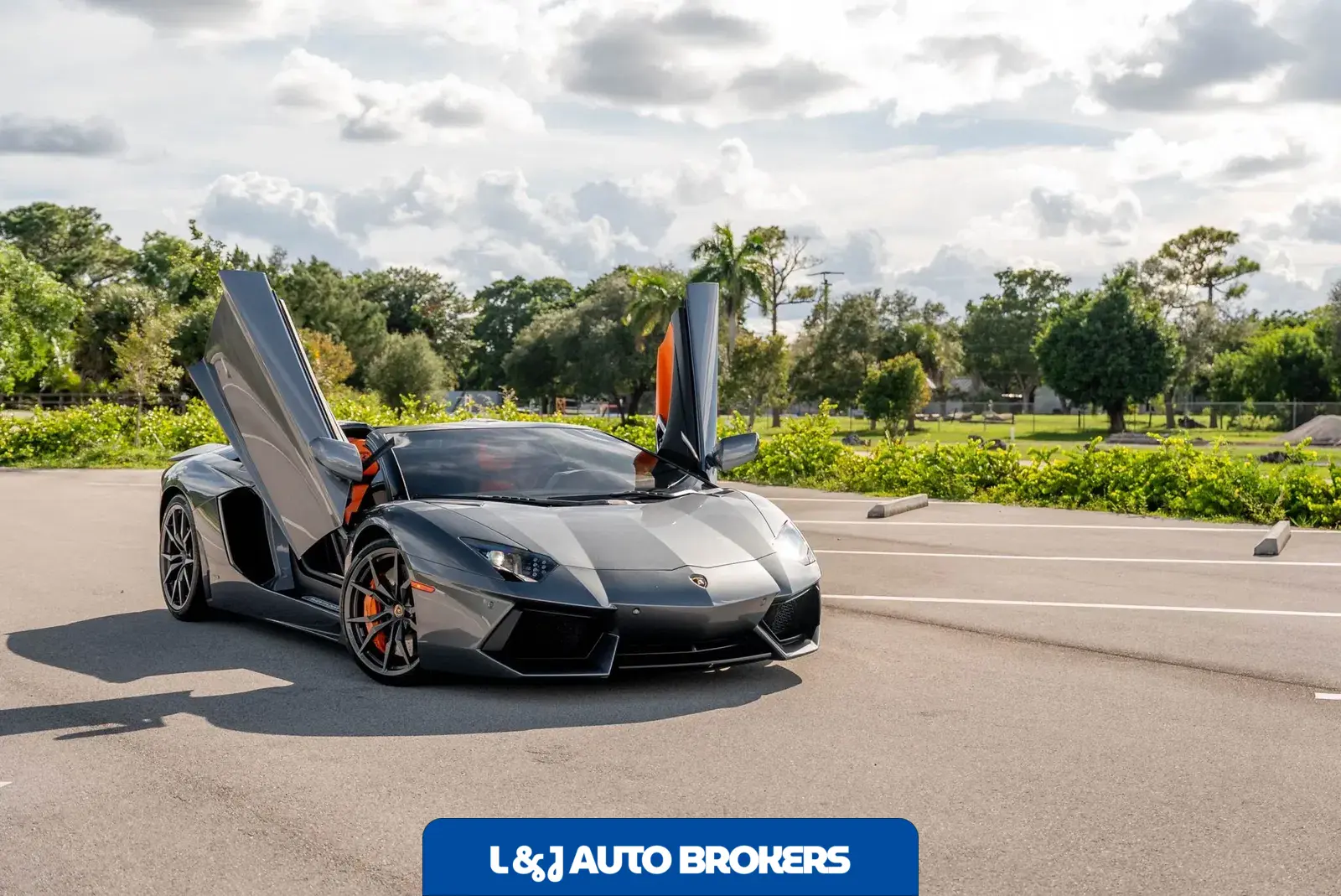 2015 Lamborghini Aventador LP700-4 Roadster