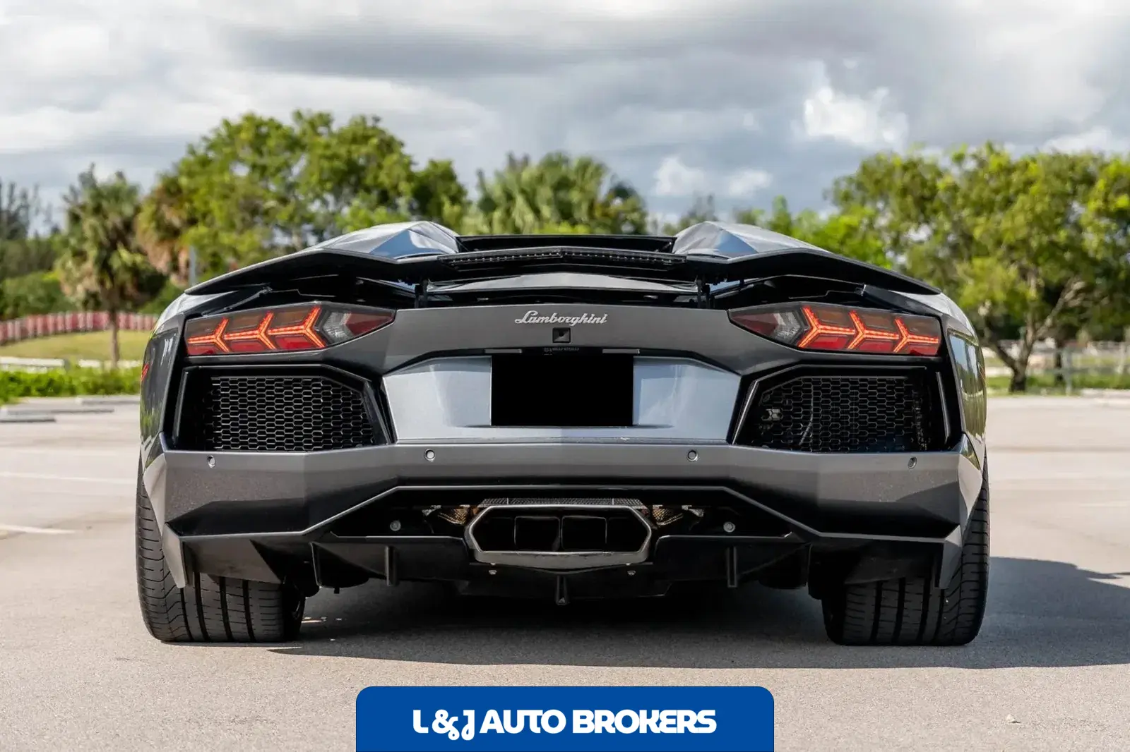 2015 Lamborghini Aventador LP700-4 Roadster