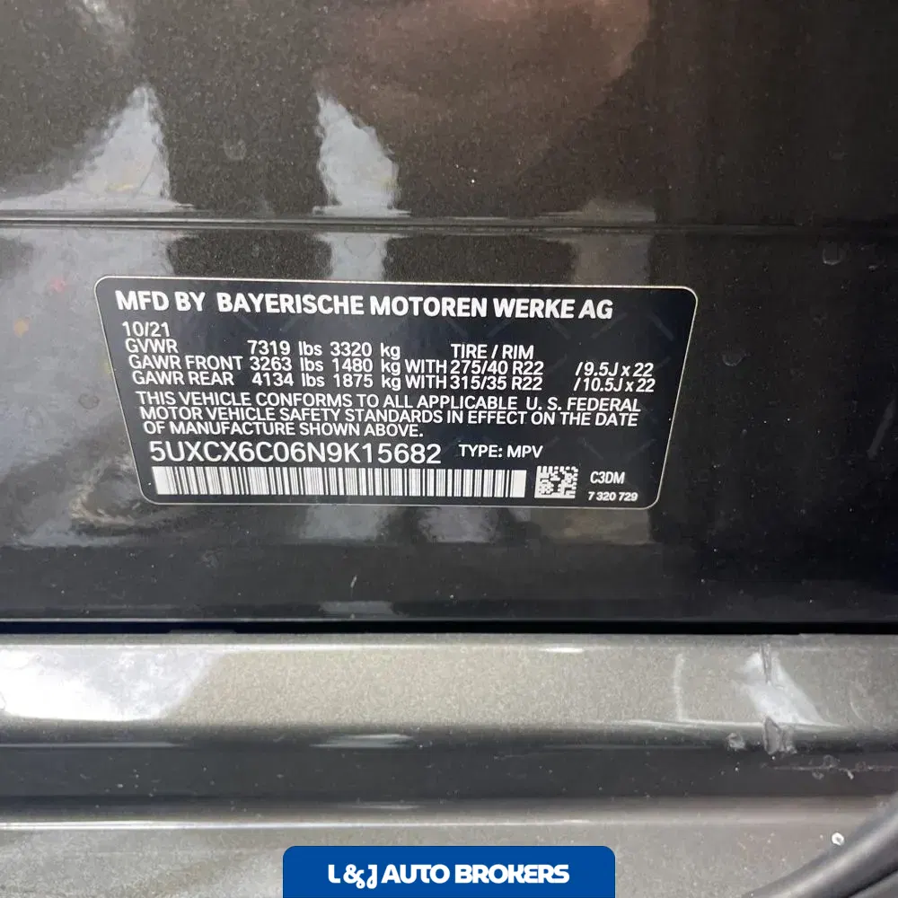 2022 BMW X7 M50i