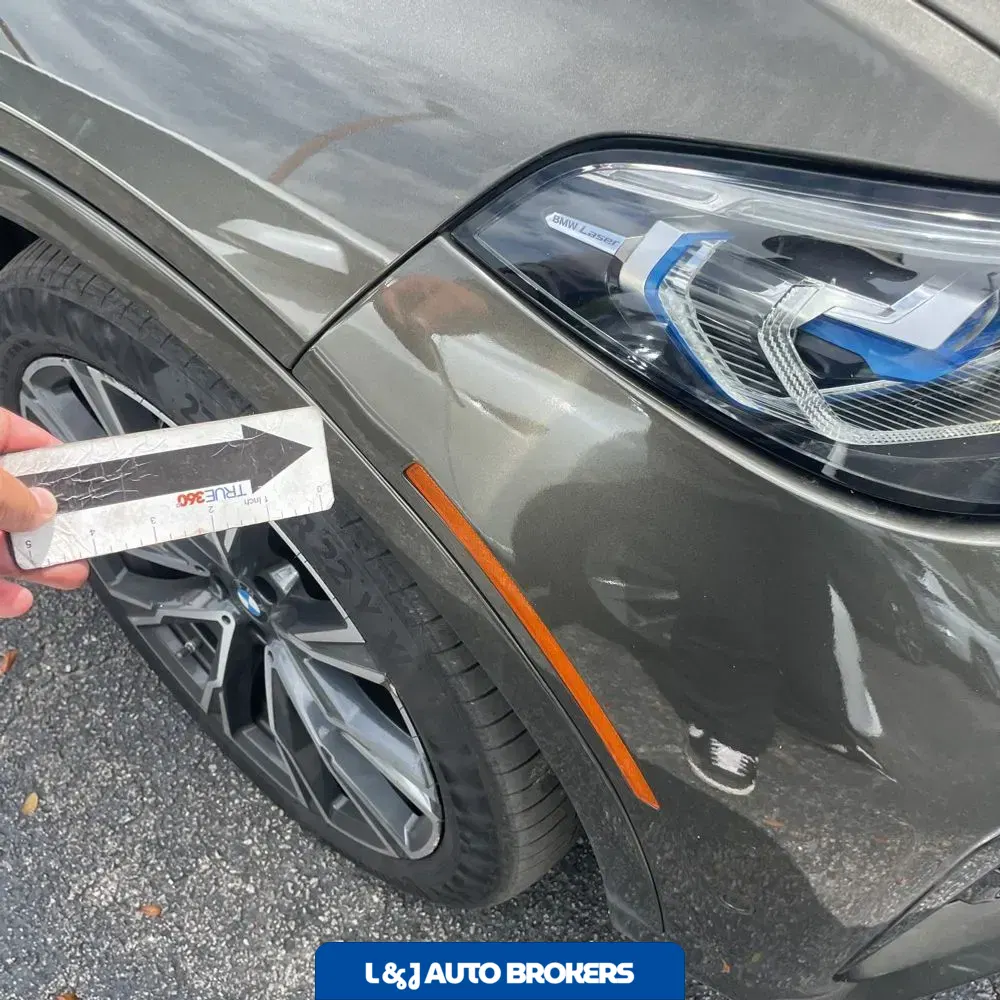 2022 BMW X7 M50i