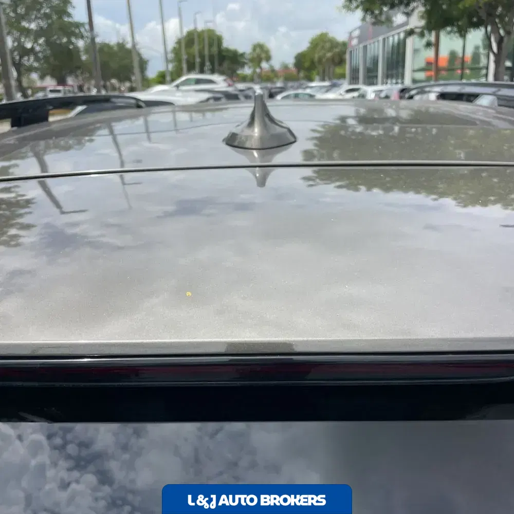 2022 BMW X7 M50i