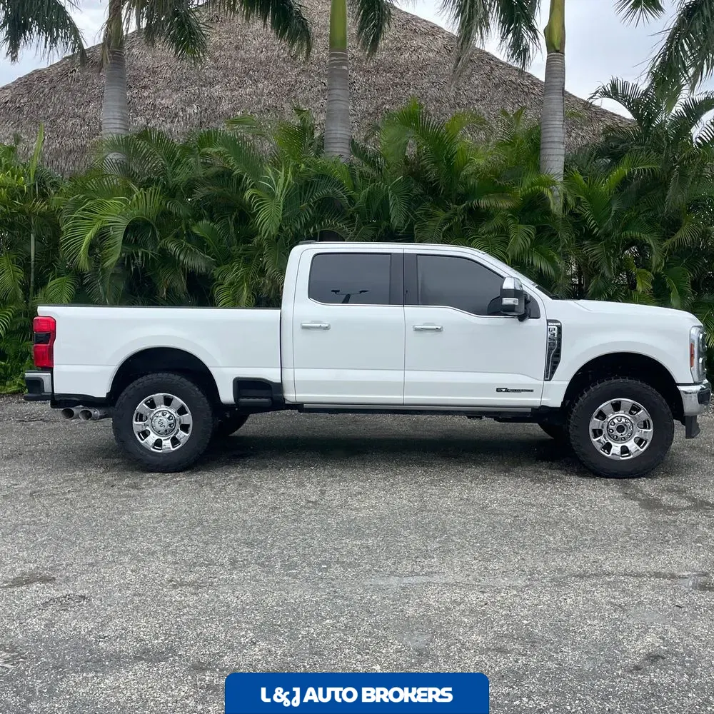 2024 Ford F-350 Super Duty King Ranch