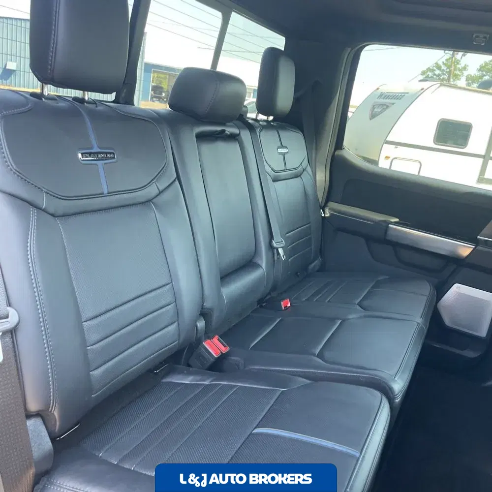2025 Ford F-250 Super Duty Platinum