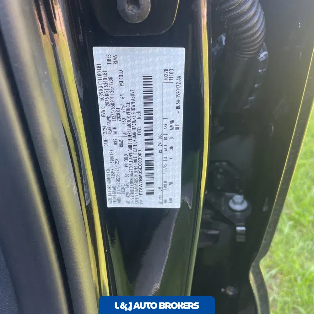 2025 Ford F-250 Super Duty Platinum
