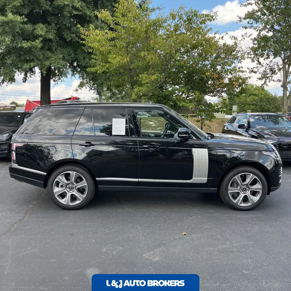 2022 Land Rover Range Rover P525 HSE Westminster Edition