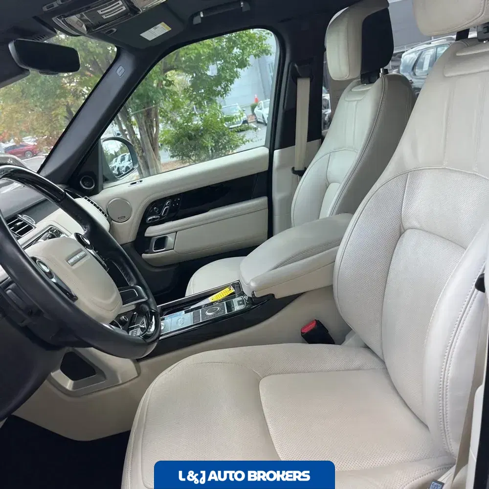 2022 Land Rover Range Rover P525 HSE Westminster Edition