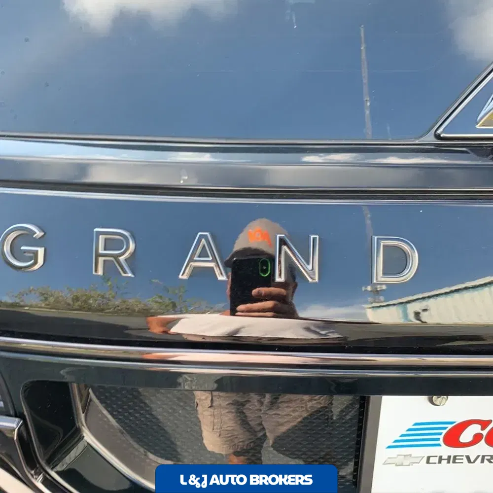 2024 Jeep Grand Wagoneer L Series III Obsidian