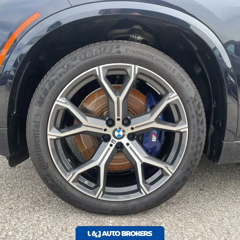 2026 BMW X5 M60i