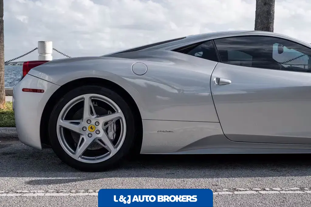 2012 Ferrari 458 Italia Coupe