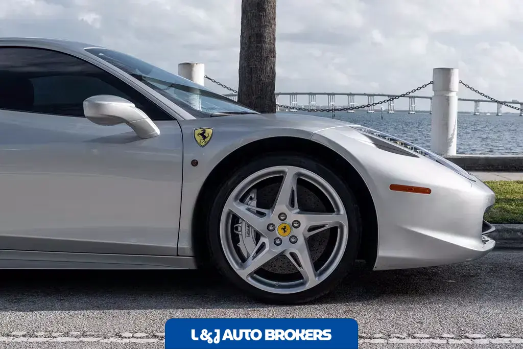 2012 Ferrari 458 Italia Coupe