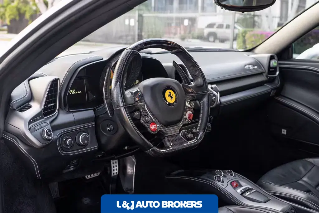2012 Ferrari 458 Italia Coupe