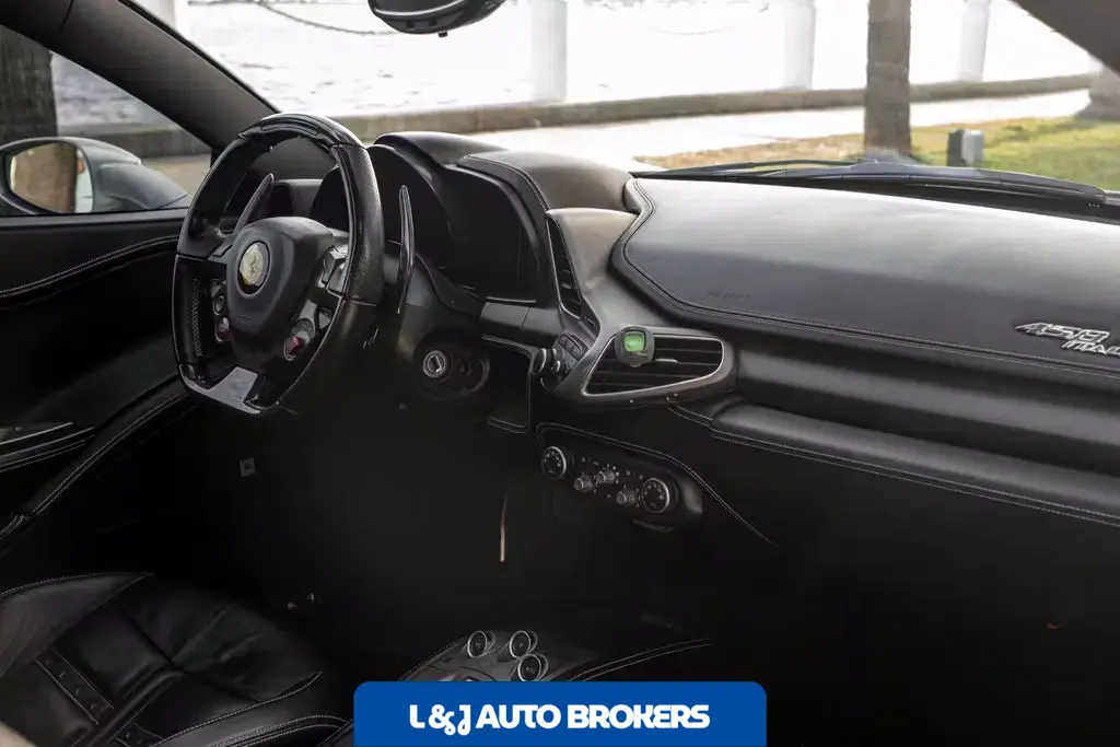 2012 Ferrari 458 Italia Coupe