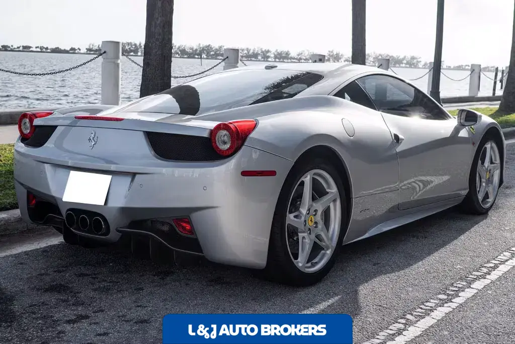 2012 Ferrari 458 Italia Coupe