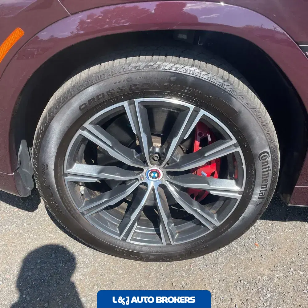2023 BMW X6 M50i