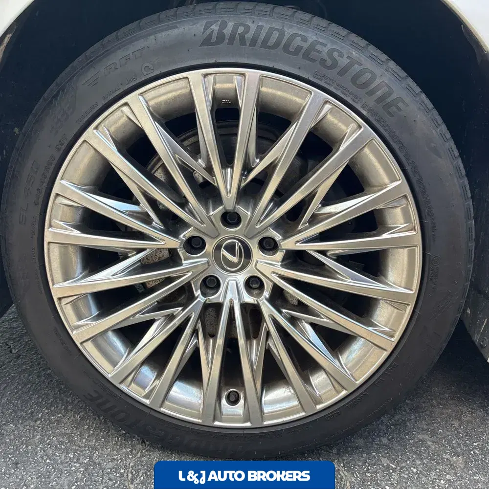 2024 Lexus LS 500 Base