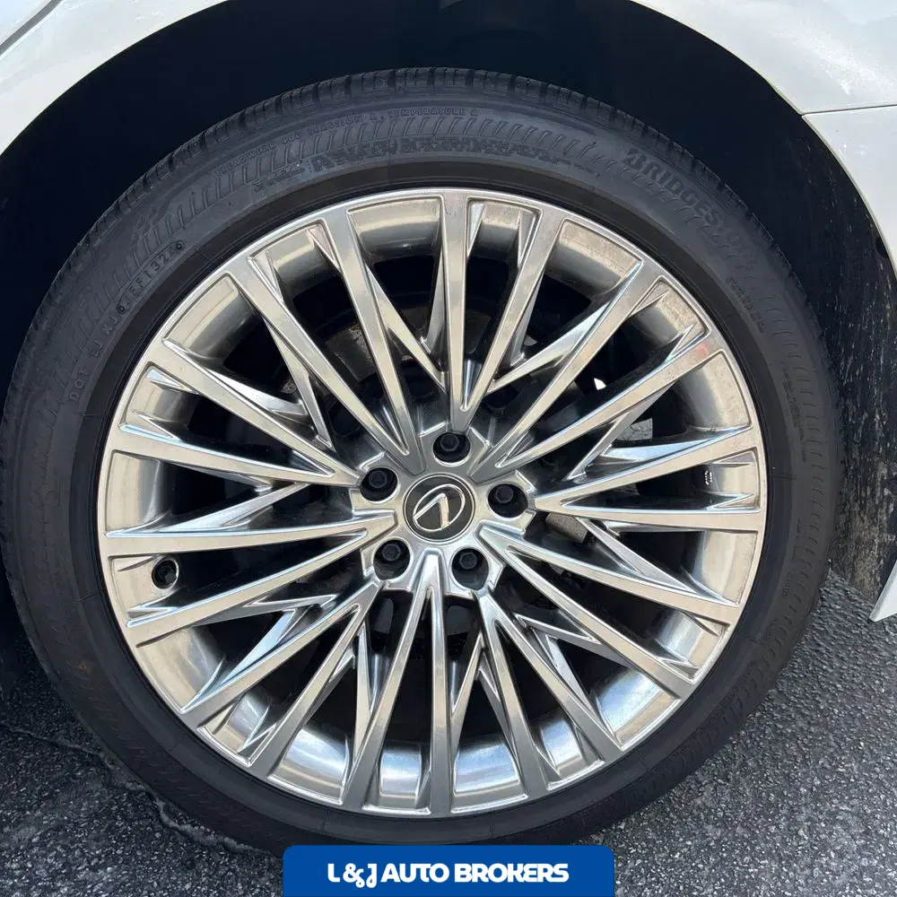 2024 Lexus LS 500 Base