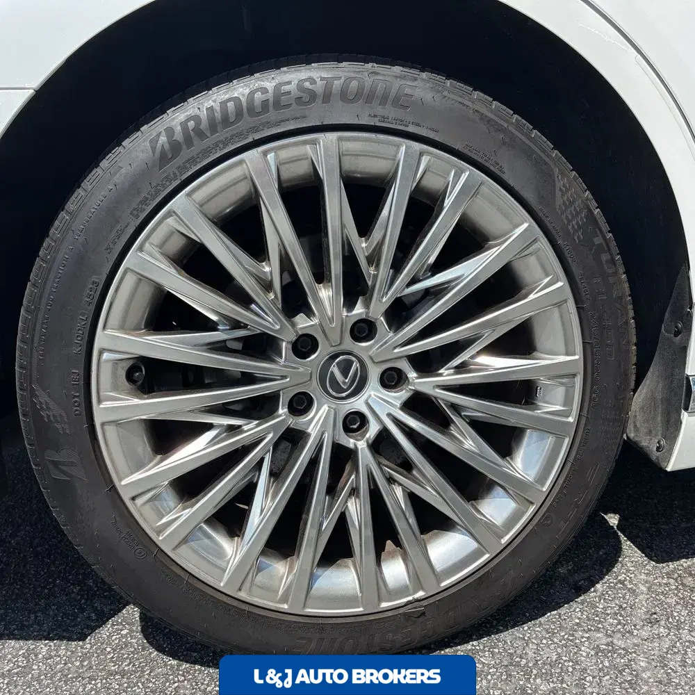 2024 Lexus LS 500 Base