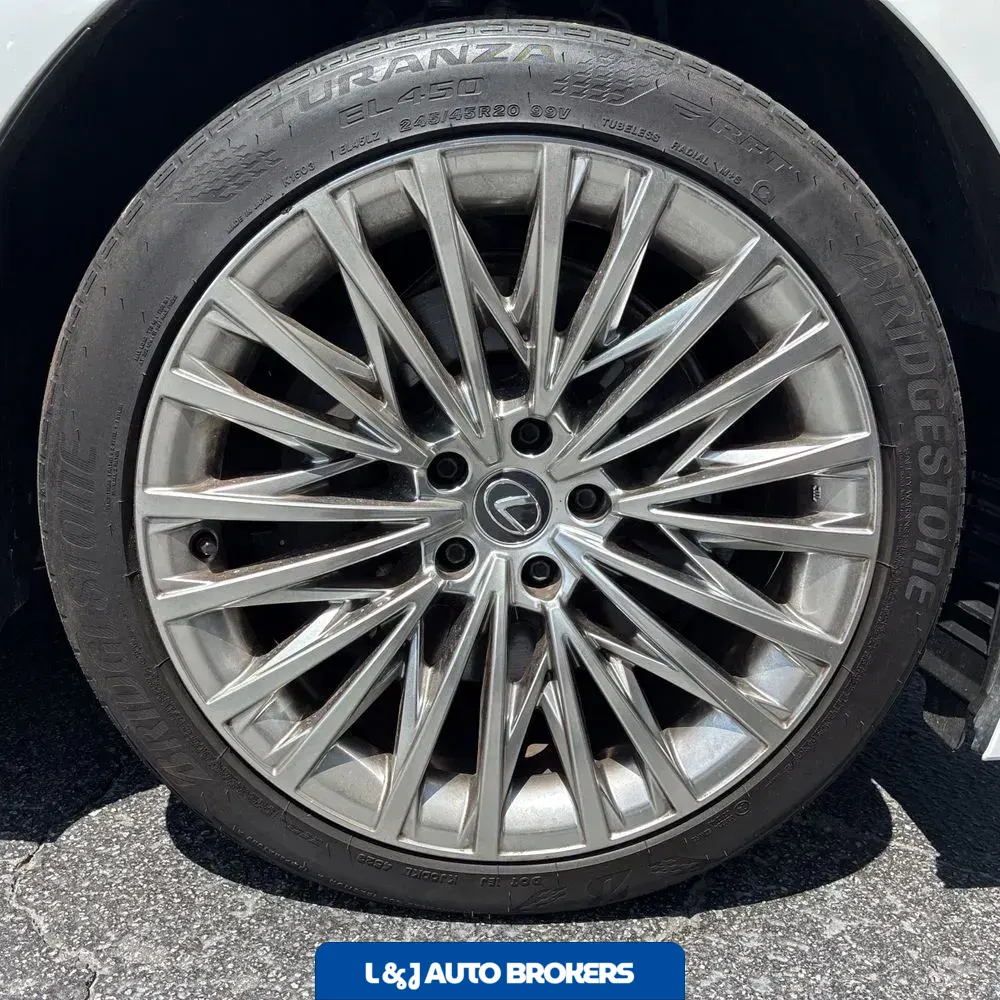 2024 Lexus LS 500 Base