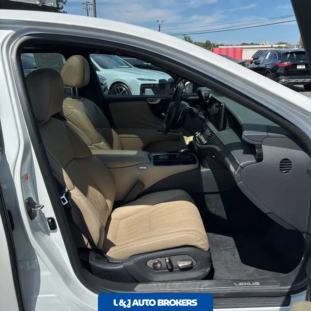 2024 Lexus LS 500 Base