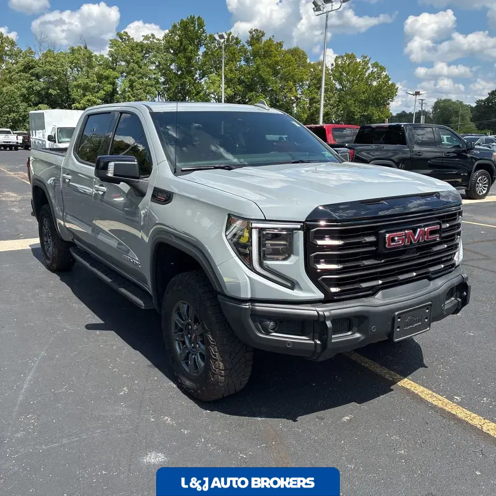 2024 GMC Sierra 1500 AT4X