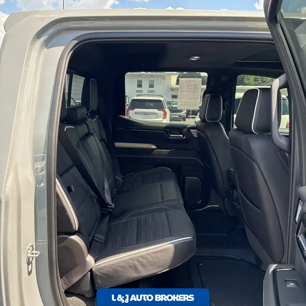 2024 GMC Sierra 1500 AT4X