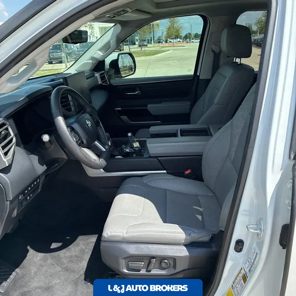 2024 Toyota Tundra Limited HV