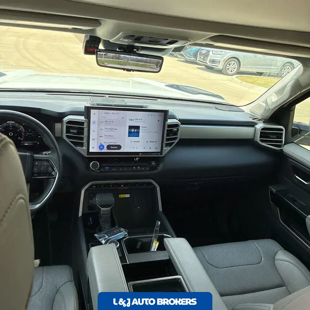 2024 Toyota Tundra Limited HV