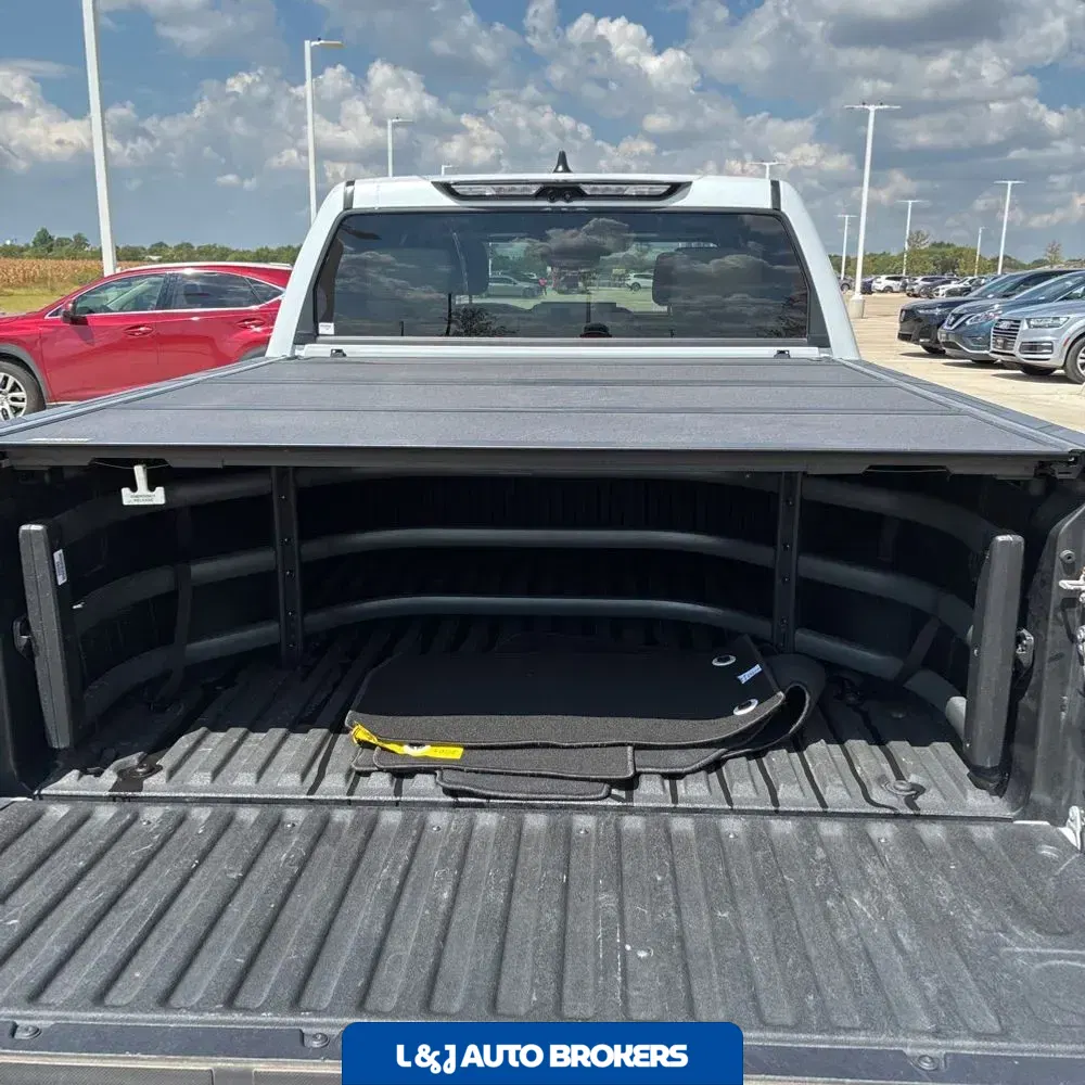 2024 Toyota Tundra Limited HV