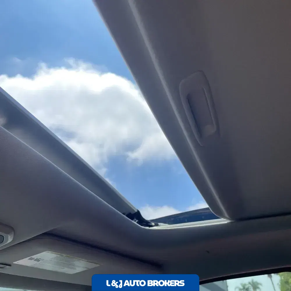 2023 Toyota Sequoia SR5