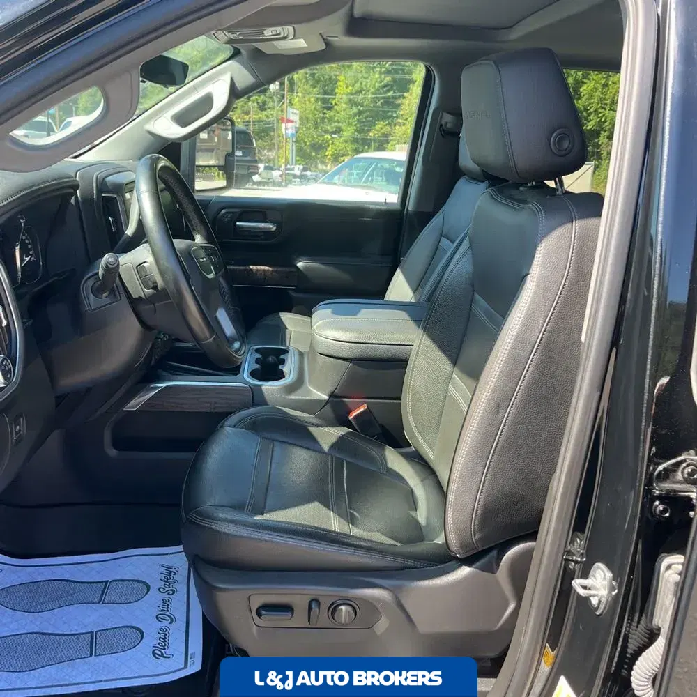 2023 GMC Sierra 2500 Denali