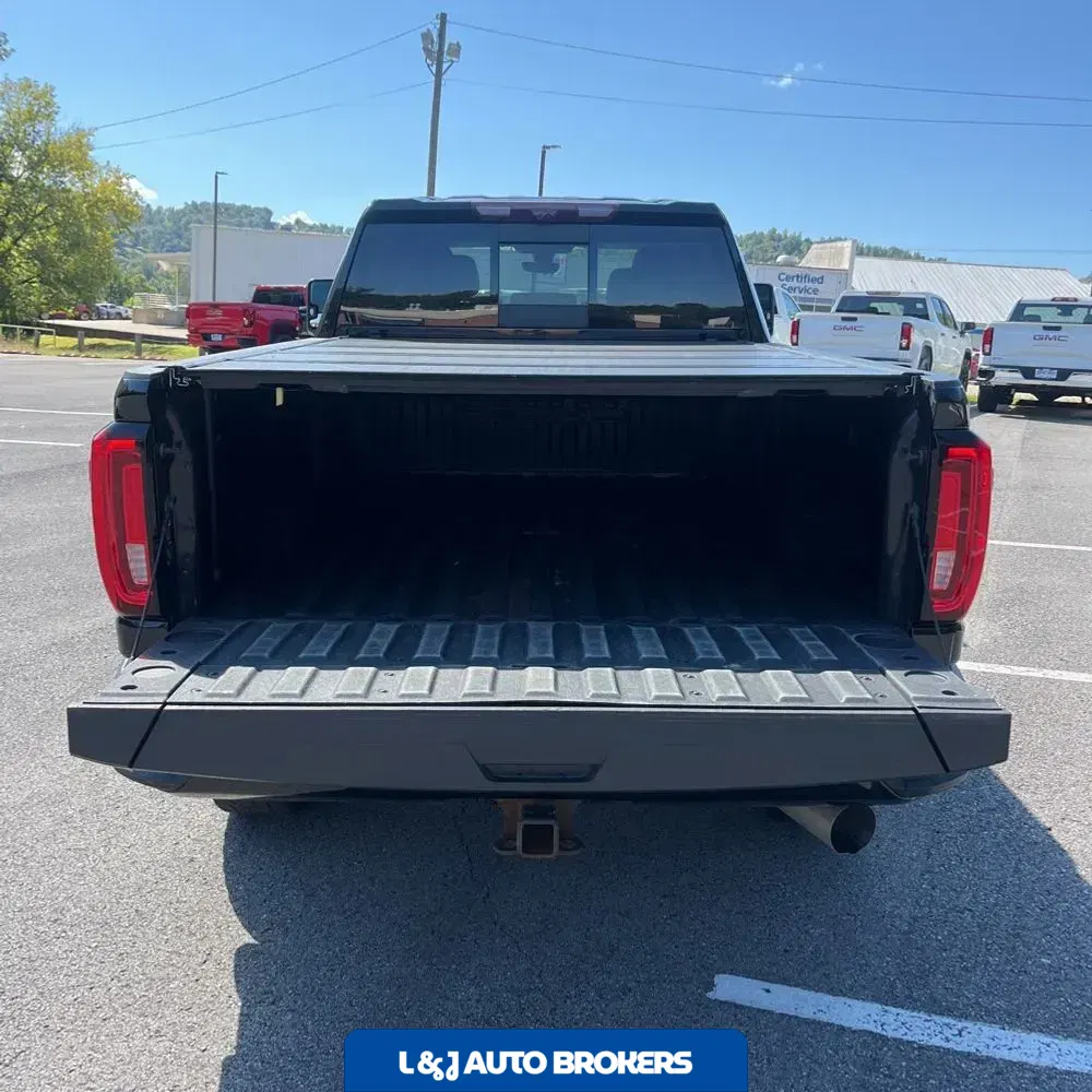 2023 GMC Sierra 2500 Denali