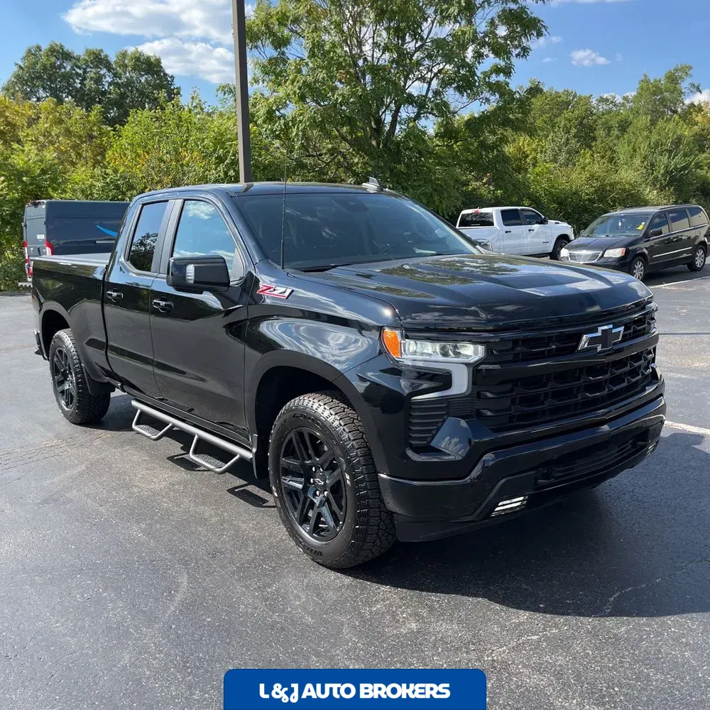 2025 Chevrolet Silverado 1500 RST