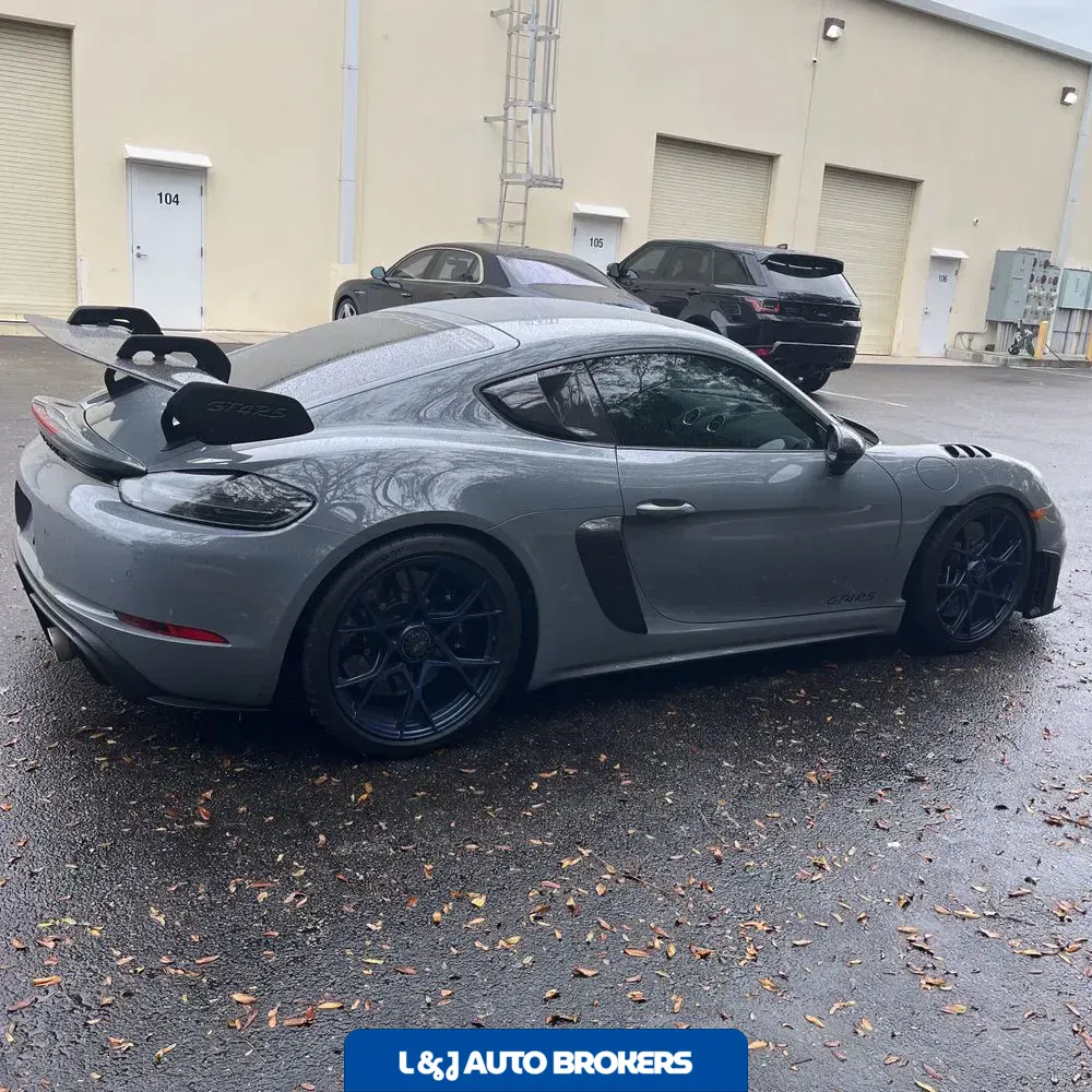 2023 Porsche 718 Cayman GT4 RS
