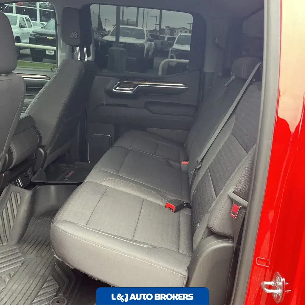2023 Chevrolet Silverado 1500 LT Trail Boss