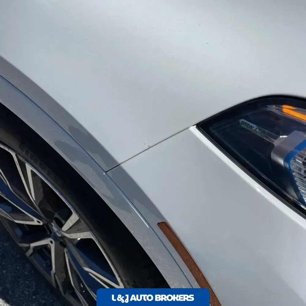 2021 BMW X7 M50i